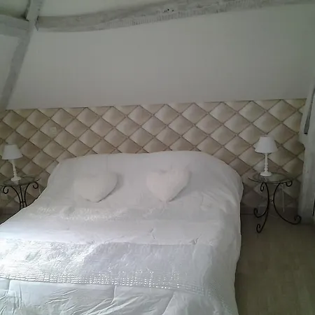 Le Clos Nocleg ze śniadaniem