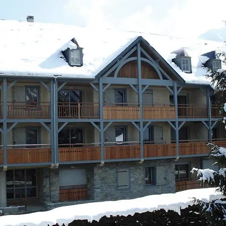 Le Clos Nocleg ze śniadaniem 3*