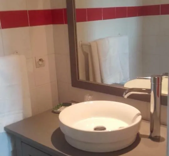 Le Clos Bed & Breakfast